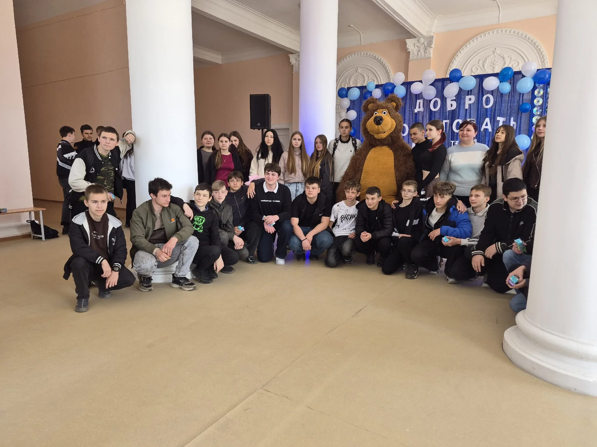 Космос, химия и гаечный ключ: как школьники Амвросиевки пробовали себя в деле