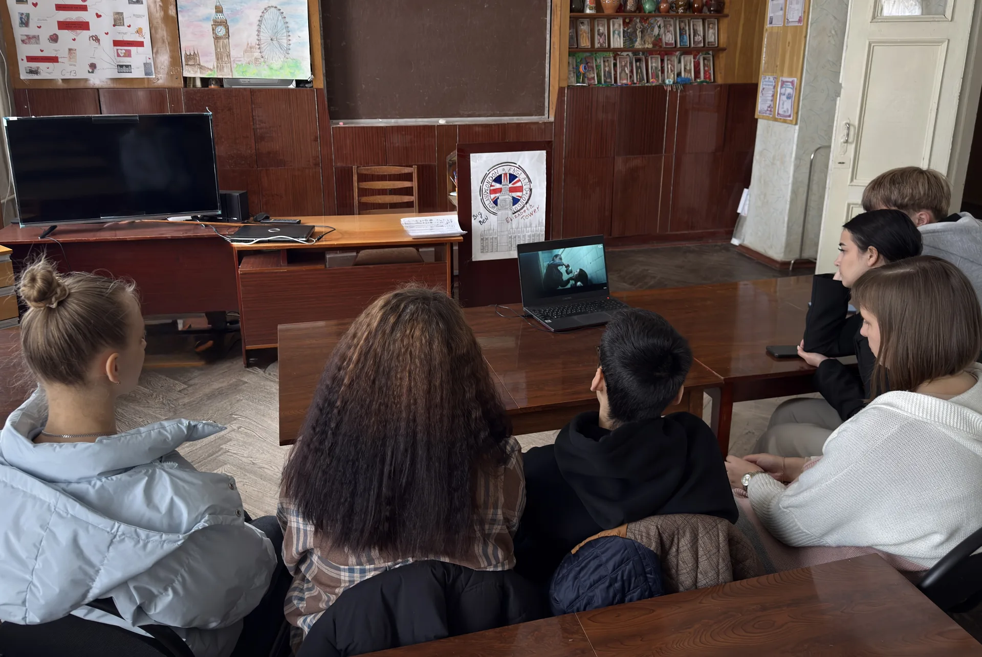 🕯Час памяти «Без срока давности»: в колледже почтили память жертв геноцида